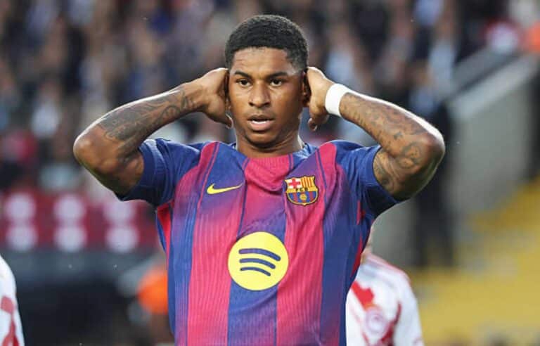 Marcus Rashford celebrando un gol con el FC Barcelona antes de su posible fichaje por el Atlético de Madrid por 30 millones de euros.