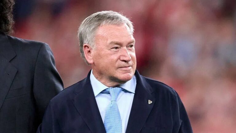 Javier Clemente analizando la situación del Athletic Club en Onda Vasca tras la Supercopa