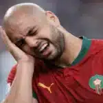 Sofyan Amrabat con gesto de dolor durante un partido, antes de confirmarse su operación de tobillo