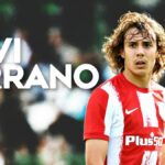 Javi Serrano, centrocampista del Atlético de Madrid, durante un partido antes de su cesión al RC Deportivo