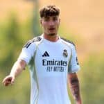 Jorge Cestero, mediocentro del Real Madrid Castilla, durante un partido, a punto de cerrar su cesión al Burgos CF.
