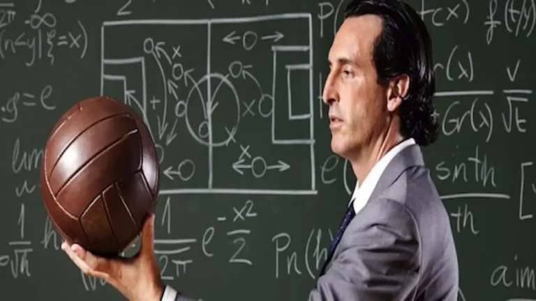 Unai Emery analizando la evolución táctica y los duelos individuales en el fútbol moderno