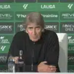 Manuel Pellegrini, entrenador del Real Betis, analizando el mercado de fichajes de enero y las lesiones de su plantilla.