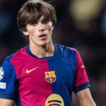 El central Andrés Cuenca durante un partido con las categorías inferiores del FC Barcelona.