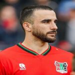 Rober González con la camiseta del NEC Nijmegen antes de su fichaje por el Real Zaragoza