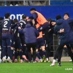 Jugadores de la SD Eibar celebrando eufóricos el gol de la victoria ante la UD Almería en Ipurúa.