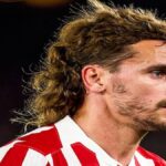 Antoine Griezmann con la camiseta del Atlético de Madrid pensando en su futuro en el Inter de Miami