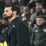 Arbeloa viendo incrédulo la eliminación del Madrid