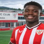 Elijah Gift celebrando una acción ofensiva con el Bilbao Athletic ante la SD Ponferradina