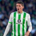 Sergi Altimira durante un partido con el Real Betis bajo la mirada del mercado europeo.