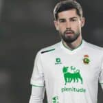 Montaje de Guiliashvili con la camiseta del Racing. El delantero giorgiano es nuevo refuerzo en El Sardinero