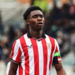 Elijah Gift, joven extremo del Athletic Club, durante un entrenamiento en Lezama.