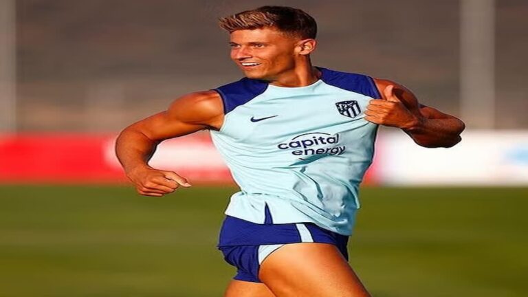 Marcos Llorente durante un entrenamiento del Atlético de Madrid, enfocado en el inicio de 2026.