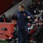 Jagoba Arrasate dando indicaciones en el banquillo de Son Moix tras la derrota ante el Girona en enero de 2026