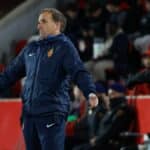 Jagoba Arrasate con gesto serio durante un partido del Real Mallorca en LaLiga.