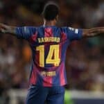 Marcus Rashford celebrando un gol con el FC Barcelona frente a la grada del Camp Nou.