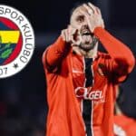 Vedat Muriqi celebrando un gol con el RCD Mallorca en el estadio Son Moix.