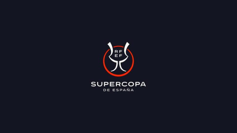 Logotipo de la Supercopa de España proyectado sobre el skyline de Doha, Qatar, sede de la edición 2027.