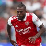 Nuno Tavares celebrando una asistencia con la Lazio, objetivo del Atlético de Madrid para sustituir a Javi Galán.