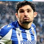 Gonçalo Guedes celebrando su gol con la Real Sociedad en San Mamés ante el Athletic Club.