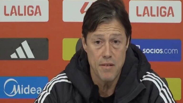 Matías Almeyda, entrenador del Sevilla FC, durante la rueda de prensa previa al partido contra el Girona en el Ramón Sánchez-Pizjuán.