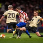 Ademola Lookman durante el partido de ida de semifinales de Copa del Rey entre el Atlético de Madrid y el FC Barcelona en el Riyadh Air Metropolitano.