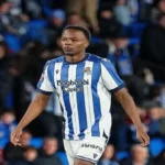 Job Ochieng con la camiseta de la Real Sociedad durante su debut en el Reale Arena ante el Elche