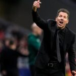 Diego Pablo Simeone da instrucciones desde el banquillo durante el partido del Atlético de Madrid ante el Brujas en Champions League