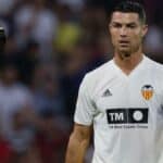 Montaje de Cristiano con la camiseta del Valencia. El portugués fue ofrecido a Peter Lim tras su desplante al Fondo Saudí