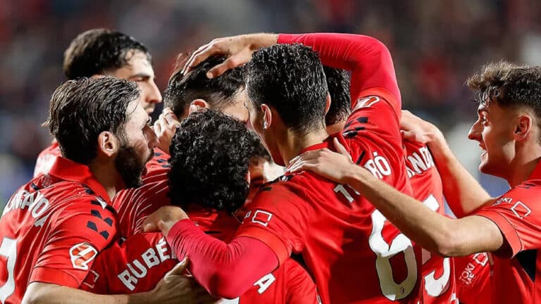 Jugadores de Osasuna celebrando un gol en El Sadar durante su racha sin derrotas en LaLiga