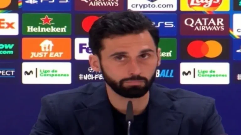 Álvaro Arbeloa en la rueda de prensa posterior al partido de Champions League contra el Manchester City en el Bernabéu, marzo de 2026.