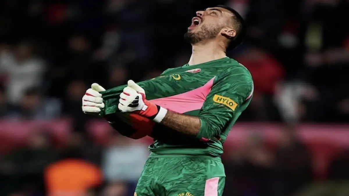 Gazzaniga partidazo bajo palos