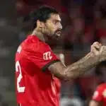 Jugador del Mallorca celebra el gol de la remontada ante el Espanyol en Son Moix durante la jornada 28 de LaLiga EA Sports 2025-26