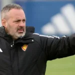 David Navarro en el banquillo del Real Zaragoza durante su primer partido al frente del equipo ante el Racing de Ferrol en La Romareda