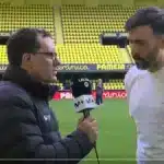 Eder Sarabia entrenador del Elche CF siendo entrevistado en La Cerámica tras la derrota por 2-1 ante el Villarreal en LaLiga donde reconoció los errores defensivos y la falta de definición pero avisó que el Elche no está muerto