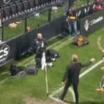 Íñigo Vicente, jugador del Racing de Santander, durante el partido ante el Castellón en el estadio de Castalia en LaLiga Hypermotion