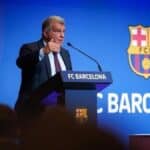 Laporta dando cuenta del balance económico del Barcelona haciendo hincapié en la recuperación económica del club