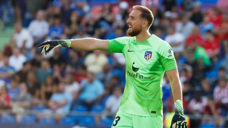 Jan Oblak, portero del Atlético de Madrid, durante un partido de LaLiga EA Sports en el Metropolitano
