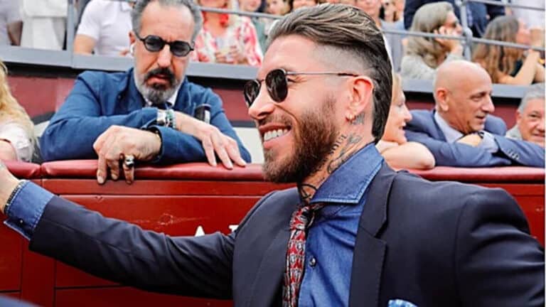 Sergio Ramos en un evento en Sevilla mientras busca inversores para finiquitar la compra del club
