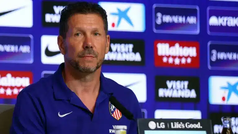 Diego Pablo Simeone durante la rueda de prensa previa al Atlético de Madrid-Osasuna de LaLiga