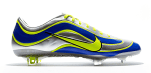 NIKE R9